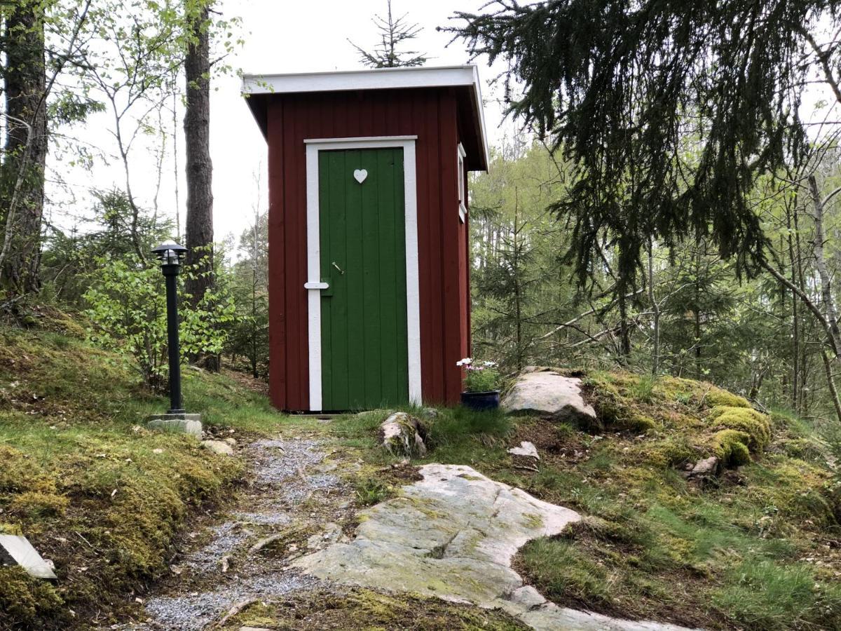 Stuga Utanfoer Fjaellbacka Luaran gambar